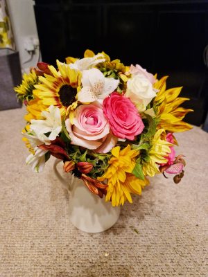 How to Arrange Your DIY Wedding Bouquet!